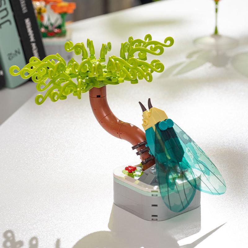 Совместимые с Lego Строительные блоки «Насекомые и животные»: Развивающая игрушка для сборки цветов и праздничный подарок для настольных украшений детей