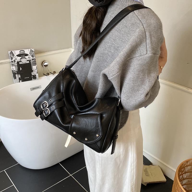 Ретро мода 2025 новая сумка-тоут для поездок большой вместимости, нишевая сумка-мессенджер класса люкс, сумка на плечо