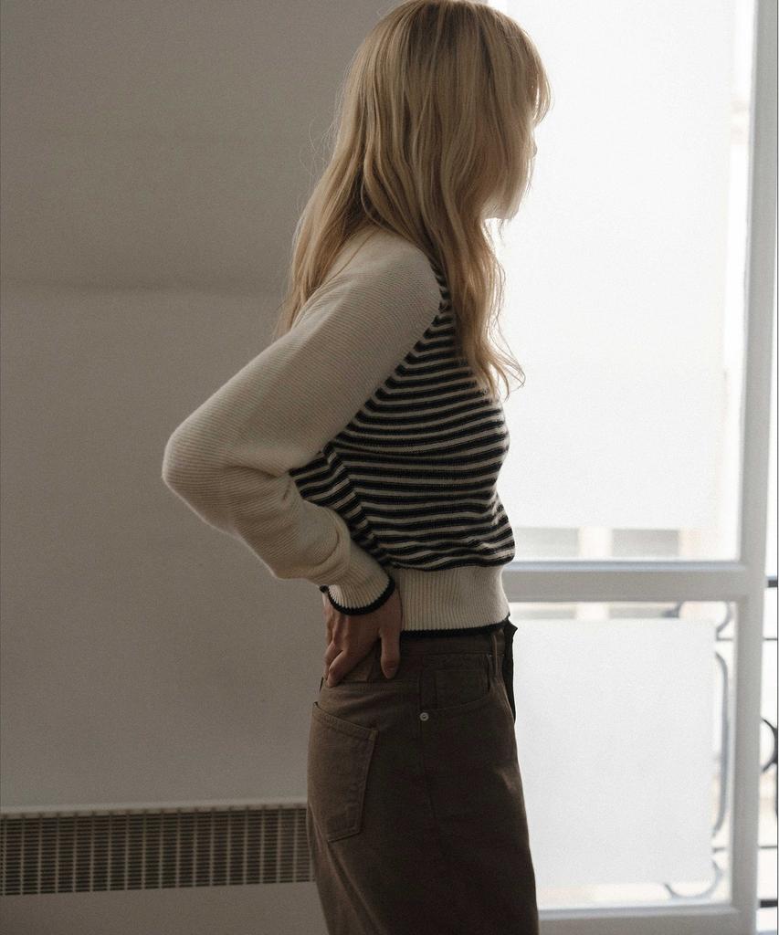 ANDNEEDS Letter Stripe Knit (Ivory)