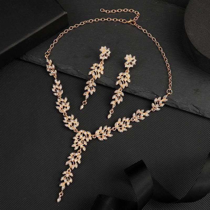 GemChic Women's New Vintage Alloy Branch Crystal Rhinestone Collarbone Pendant Necklace Earrings Two Piece Set Birthday Christmas Jewelry Gift
