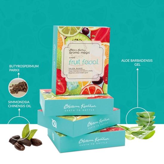 Набор для ухода за кожей лица Aroma Magic 5 Step Fruit Facial Kit | Глубокое очищение и придание сияния | Фруктовые экстракты, жожоба и алоэ вера | Для всех типов кожи | Упаковка из 1 шт.