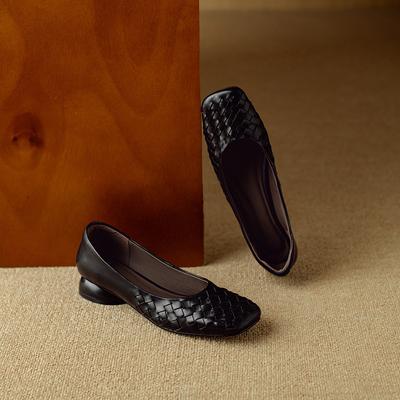 Мода 2024 модные и универсальные женские туфли на плоской подошве новые весенние и летние туфли в корейском стиле на мягкой подошве