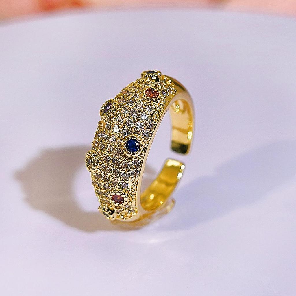 CMM Hepburn Стиль Личность Элегантный Темперамент Дубай Аристократическая Роскошь Цирконий Золотые Ювелирные Изделия Европейский Ретро Открывающееся Регулируемое Кольцо