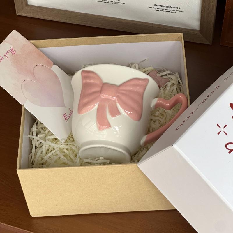 High-value Bow Ceramic Mug for Girls' Birthday Gift, Couple Drinking Cup, Girlfriend Souvenir Gift Box