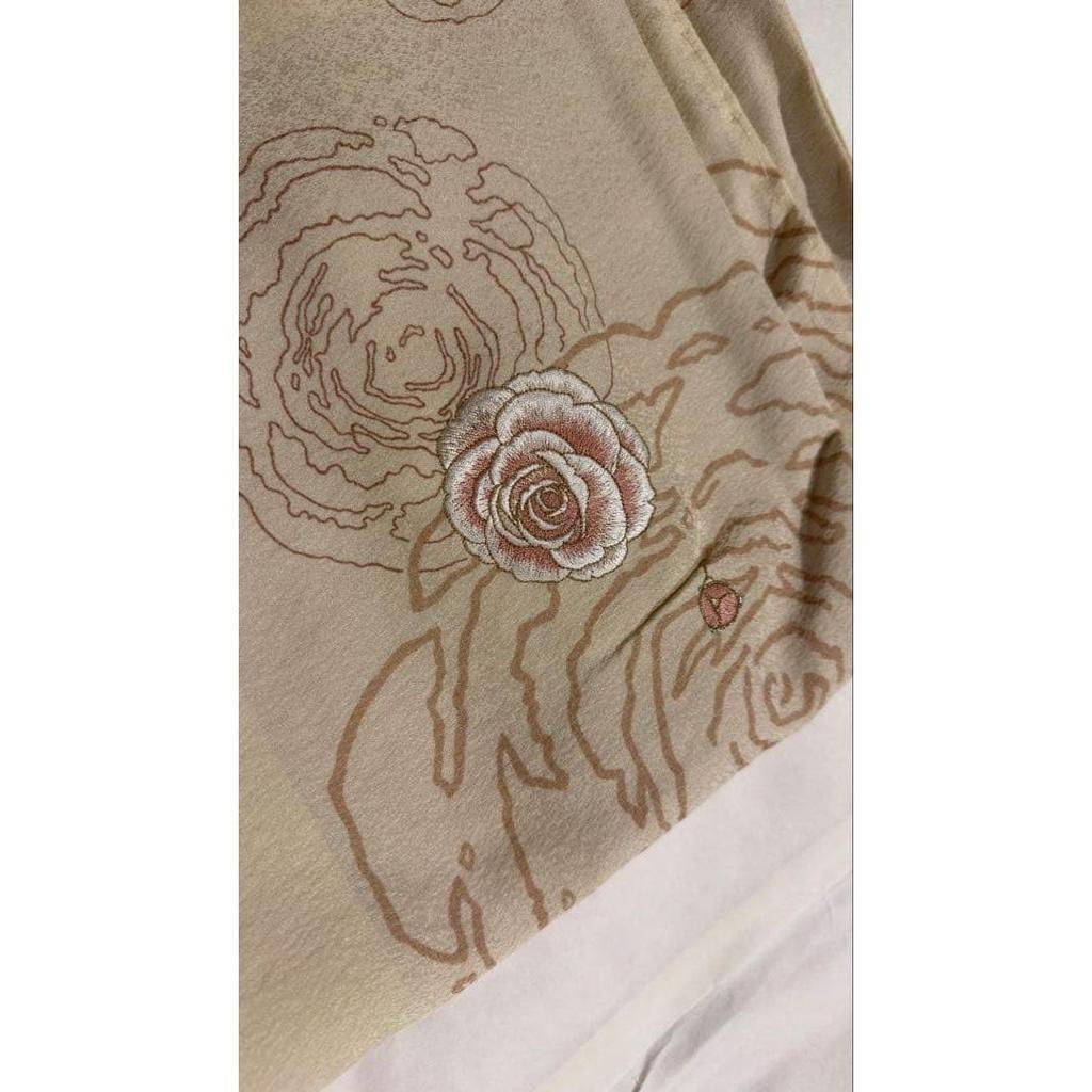 Used [Unworn] Kimono Yamato haori, beige fabric, rose embroidery, certificate included