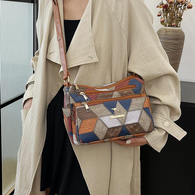 Bag Women's Winter New Shoulder Bag Large Capacity Fashion Korean Version Middle-aged Women's Mother Bag Small Square Bag Messenger Bag