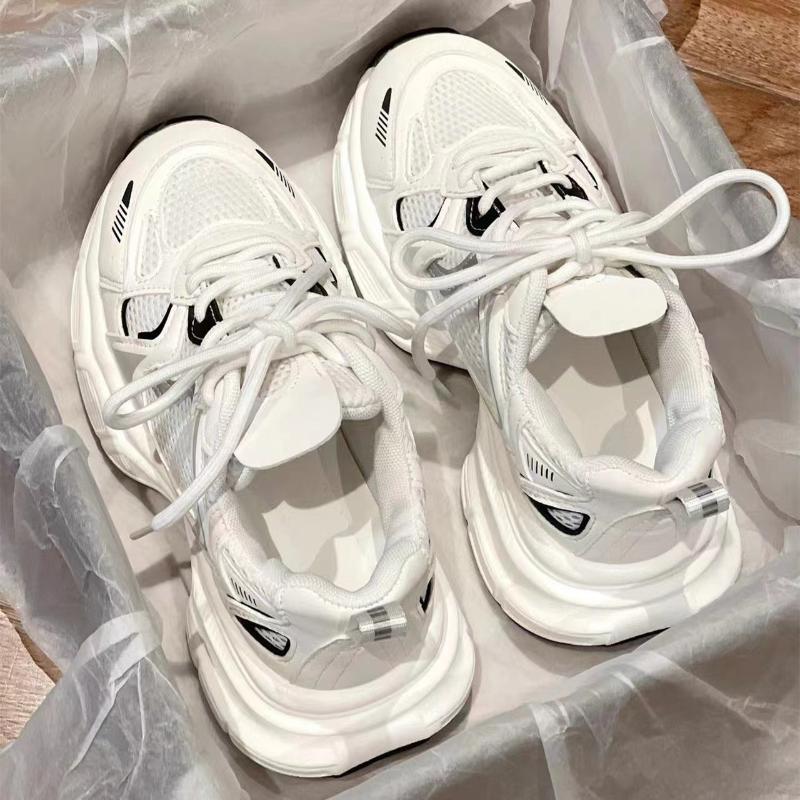 Men Women Summer Casual Sports Sneakers Breathable Mesh New Women's shoes Luxary Running Ladies Fitness Vulcanize