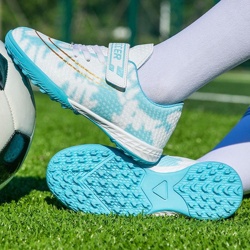 Broken Nail Football Shoes for Men and Women, Low-top Anti-collision Broken Nail Velcro Lace-free Grass Training Shoes