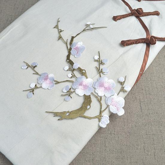 Cherry Blossom Iron-On Patch Blossom Plum Applique Patch Embroidered Flower Vines DIY Trim for Jeans Garment Women Clothing Jacket Backpack