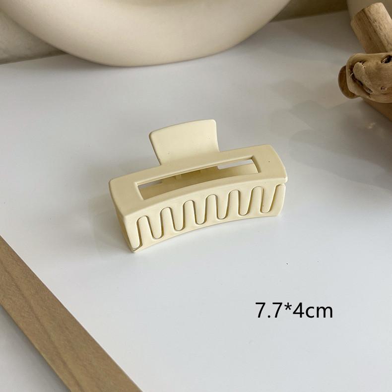 1pcs Korean Coffee Large Hair Claws Acrylic Hairpins Barrette Crab Hair Clips Headwear for Women Girls Braiders Hair Accessories