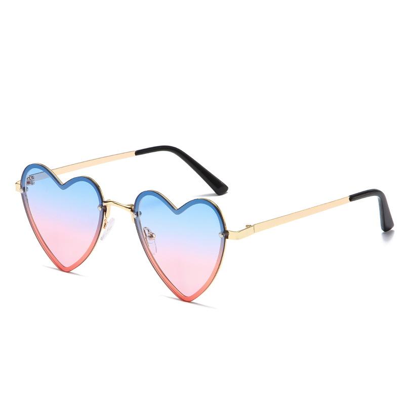 Internet celebrity peach heart decorative sunglasses women's new metal personality trendy glasses fashion wear heart sunglasses
