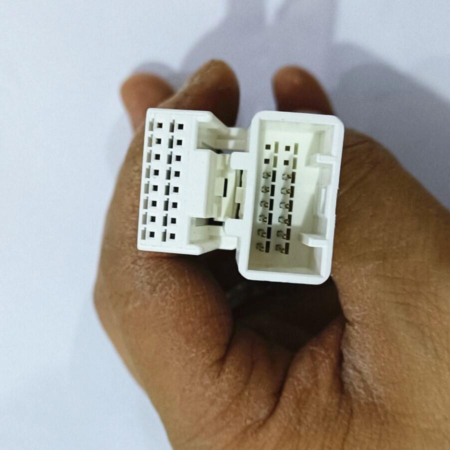 Reversing Camera Adapter Cable for Subaru, Scion, Toyota