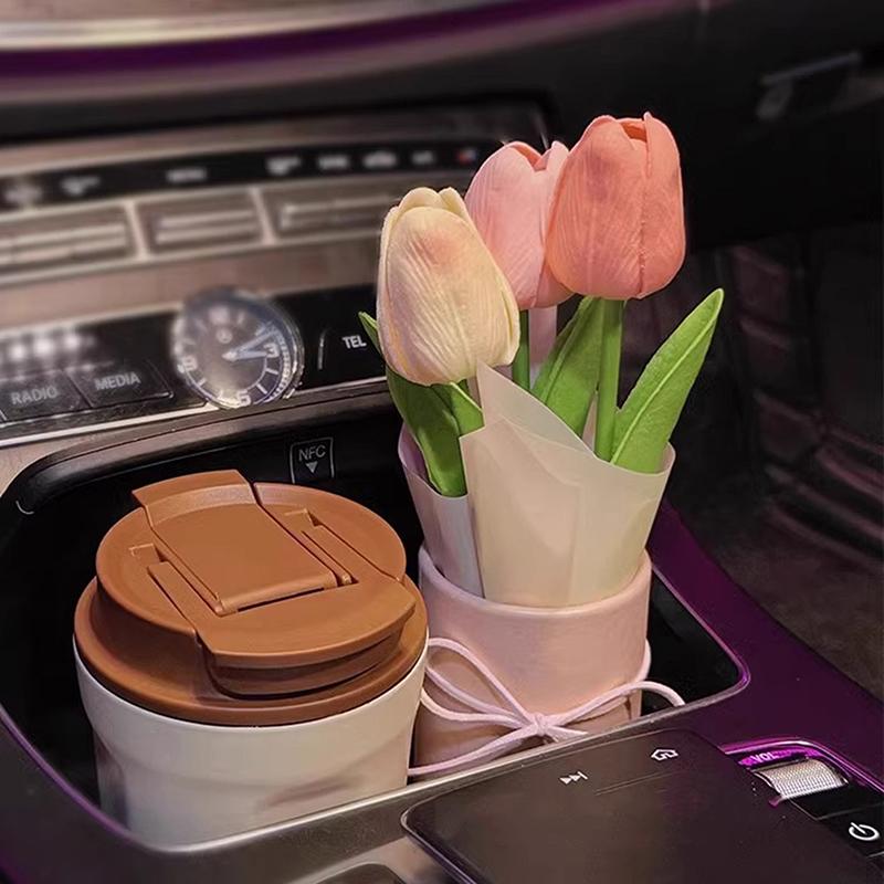Креативное украшение салона автомобиля Милые поделки Орнаменты Автомобильный букет из тюльпанов Декоративные принадлежности Украшение центральной консоли автомобиля Подарки