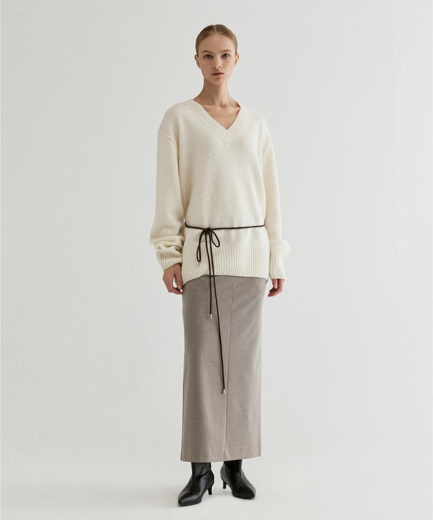 FROMWHERE Alpaca V-Neck Sweater Ivory