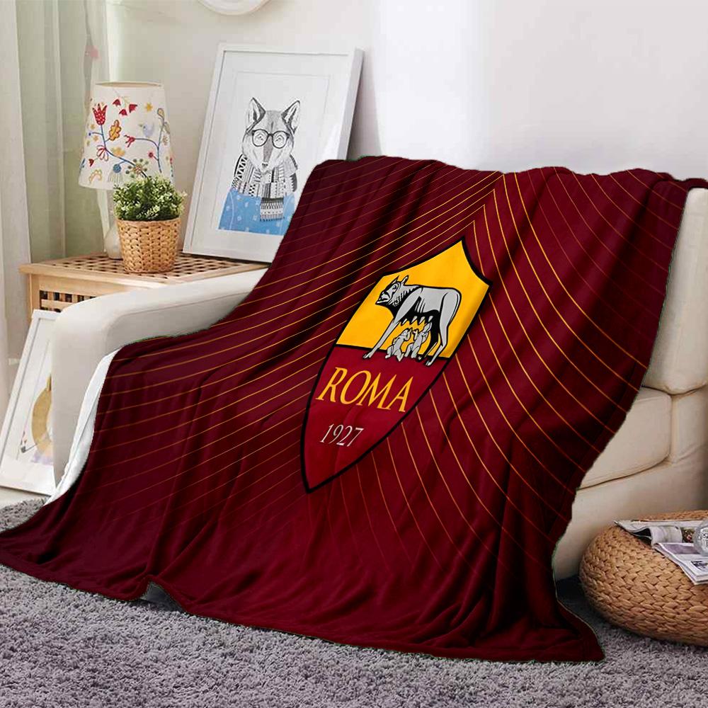 Roma Football Club Emblem Flannel Blanket, Soft Polyester, Modern Design, All-Season for Camping, Travel, Gifts for holidays or birthdays