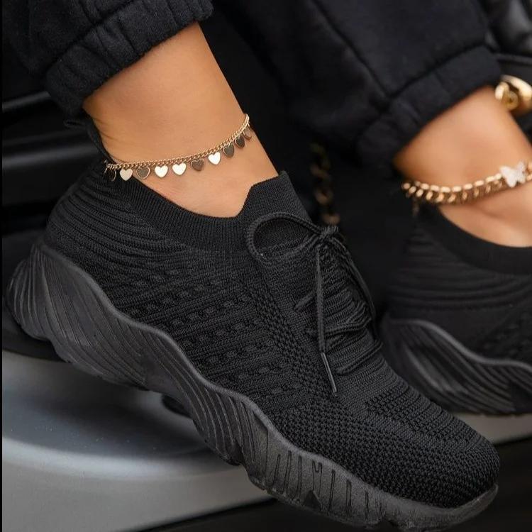 Новые однотонные женские спортивные туфли из сетчатой ткани, дышащие, женские туфли, повседневные кроссовки на шнуровке, модные, удобные, вулканизированные туфли для женщин