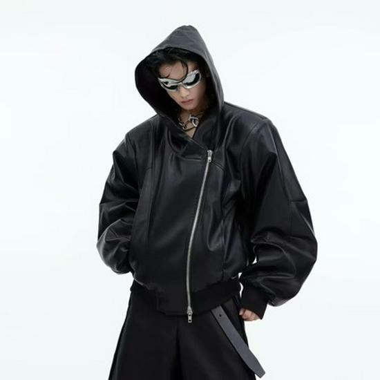 Мужская деконструированная hooded куртка из ПУ кожи - Осень/Зима 2025, Свободный дизайн с рукавами-саблями