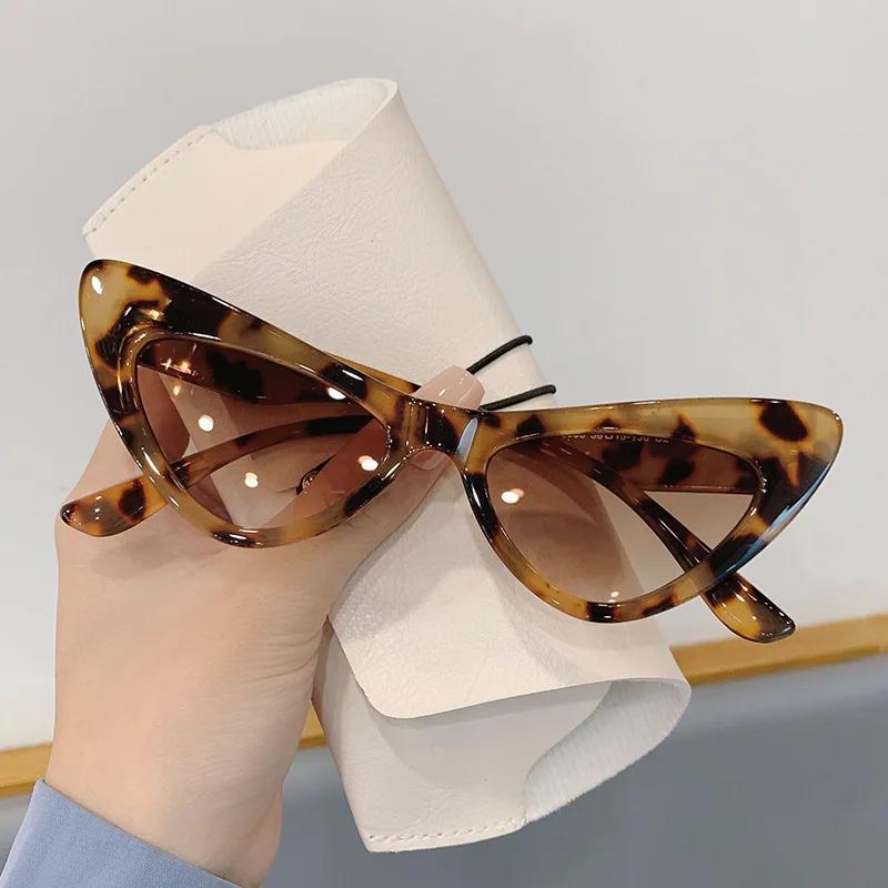 New Fashion Vintage Cat Eye Sunglasses Women Luxury Brand Designer For Female Punk Sun Glasses Trending Sexy Ladies Shades Uv400