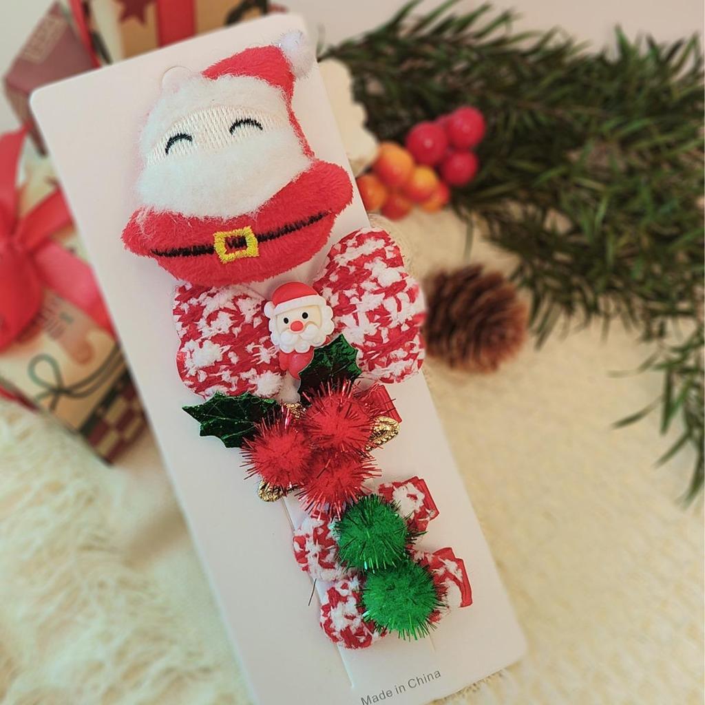 Christmas Side Clip Set: Cute Girl Hairpin with Christmas Tree, Hat, and Snowman Designs
