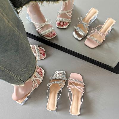 Жемчужные туфли-бантики 2025 Лето Новые шлепанцы для улицы Женские босоножки на высоком каблуке Женские туфли-стилеты На все случаи жизни С открытым носком Римские туфли