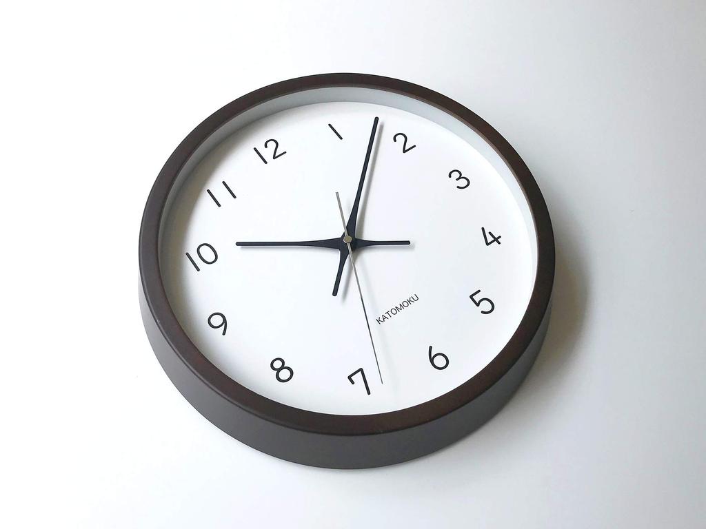 KATOMOKU muku часы 13 коричневые радиочасы непрерывная секундная стрелка радио km-104BRCS 306 мм (Часы СКП)