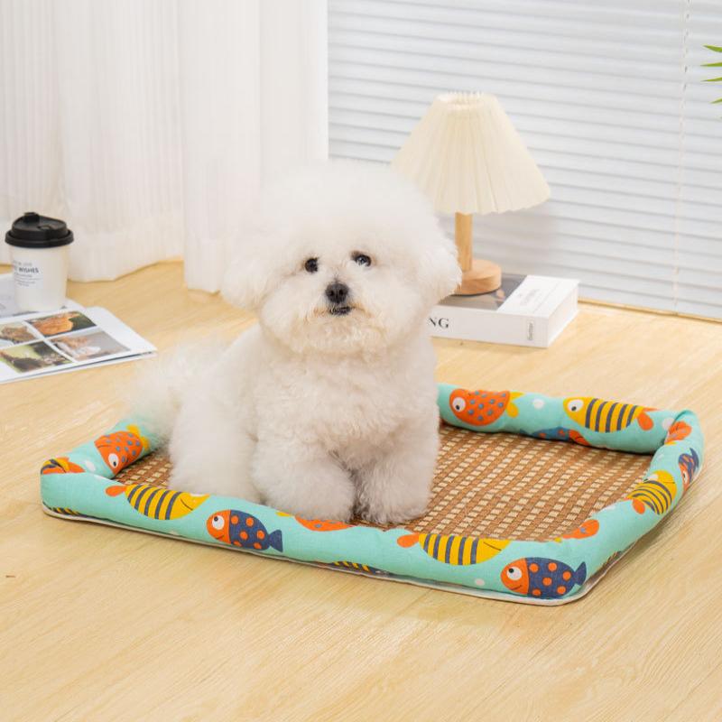 Free Pillow Pet Bed Cat Cool Summer Bed Waterproof Dog Sleeping Bed Ice Pet Mat Washable Bed For Dog