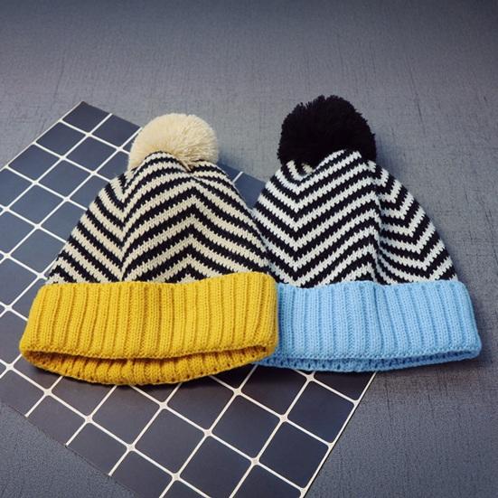2 шт./компл. Детская осенне-зимняя шапка и шарф, плюшевый помпон, полосатый принт, шапка без полей, вязаный шарф