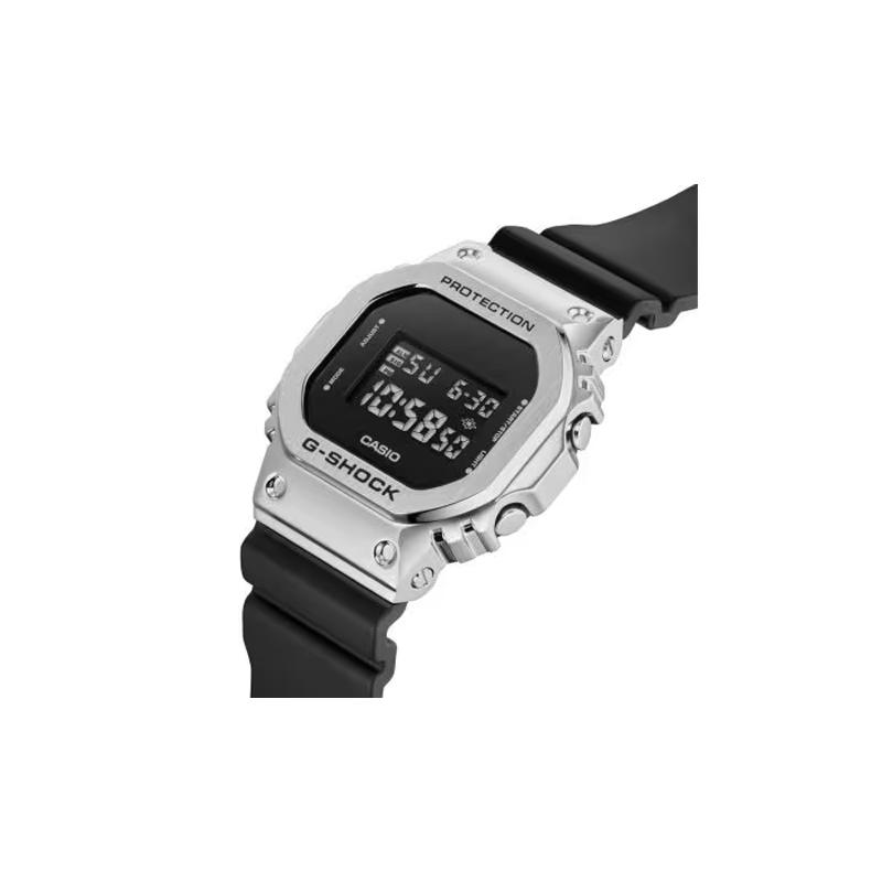 Casio Водонепроницаемые кварцевые часы на полимерном ремешке Унисекс Часы Черные GM-5600U-1
