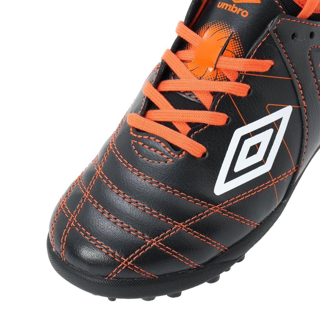 Umbro Accelerator TR JR Wide Soccer Shoes for Junior Football Training UF6FCST1J-BKOR