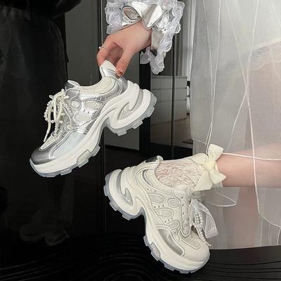2025 новые шнурки, уменьшающие возраст, универсальные папины кроссовки, подошвы-полумесяцы, внутренняя высота, шнуровка, жемчуг, спортивная и повседневная обувь для женщин