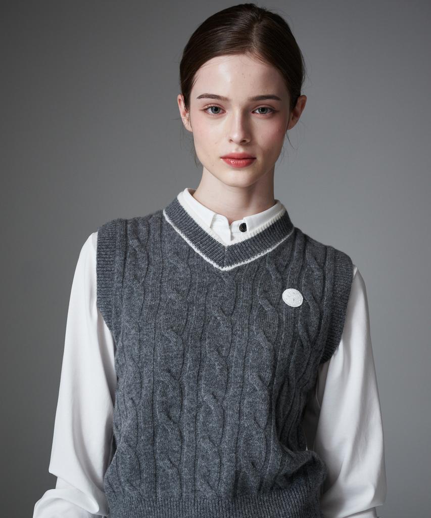 KLIMGOLF Classic Cable Knit Vest