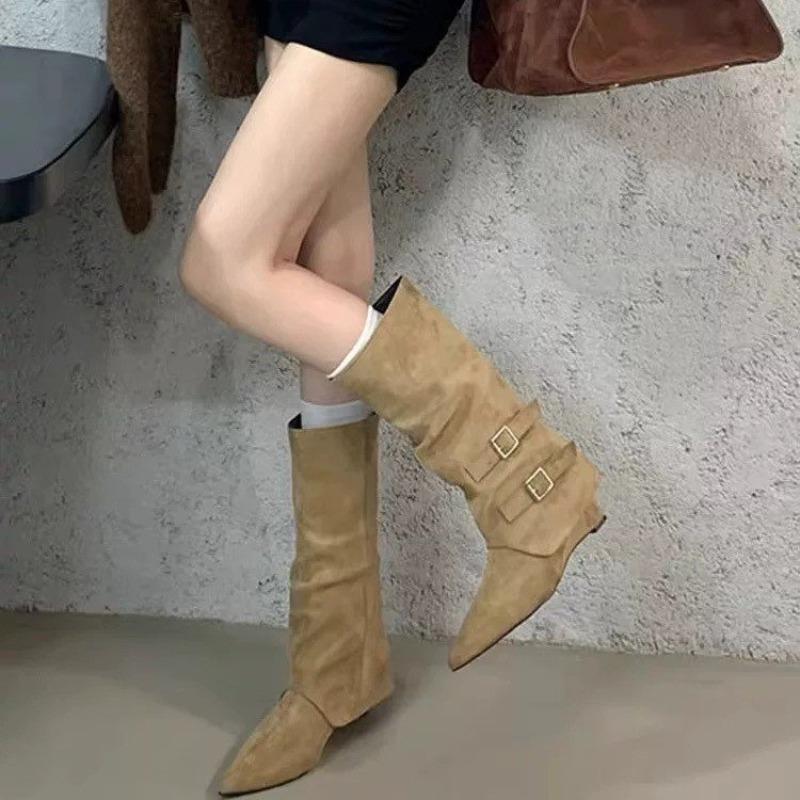 Fashion Spring Fall Winter New Pointed Toe No Knee Metal Belt Buckle Wedge Kitten Heel Boots Fashion Non-Slip Tall Boots