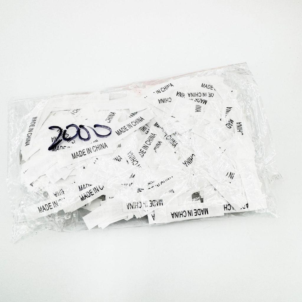 Этикетка по уходу за одеждой Made in China с отметкой о происхождении