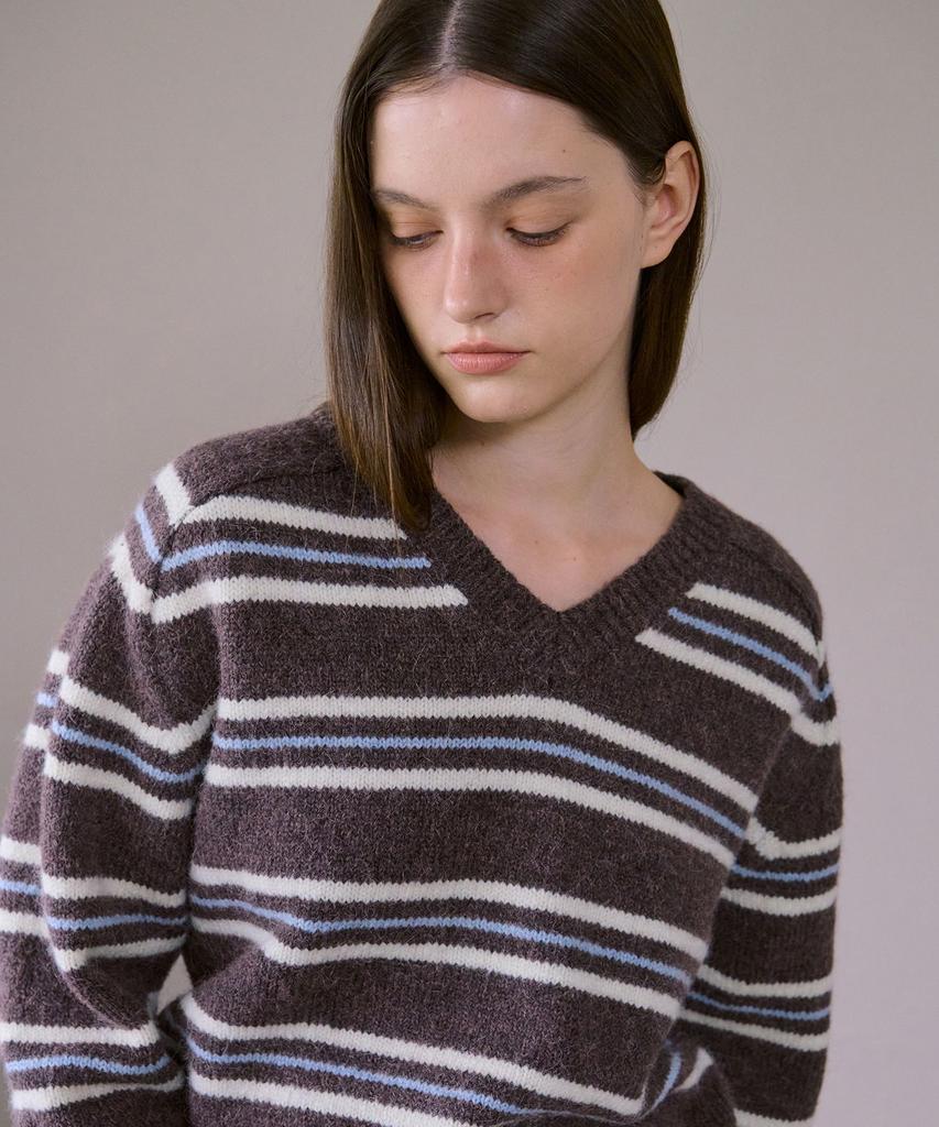 AHWE Alpaca Striped V-Neck Knit_Brown