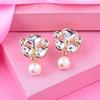 Fashionable Short Kundan with White Pearl Earrings.