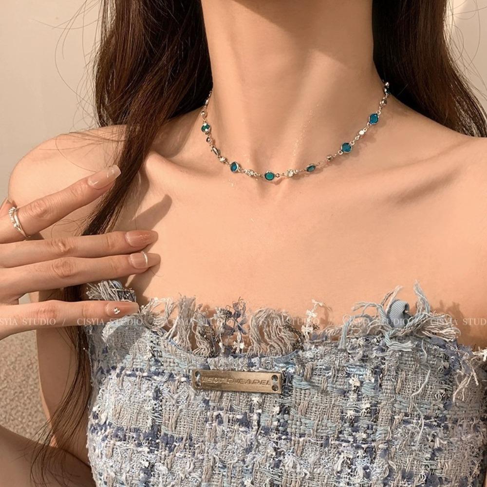 Simple Shiny Butterfly Necklace for Women Girls Clavicle Chain Trendy Choker