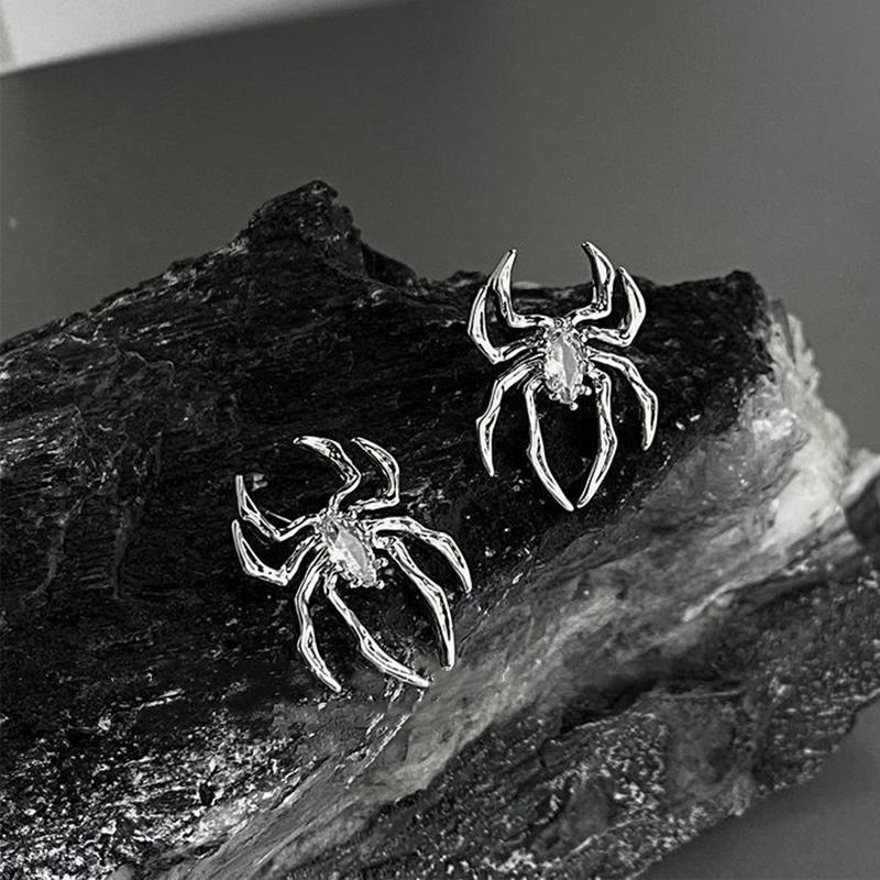Halloween Gothic Retro Punk Spider Zircon Stud Earrings for Women Fashion Design Black Zircon Earrings Party Jewelry Wholesale