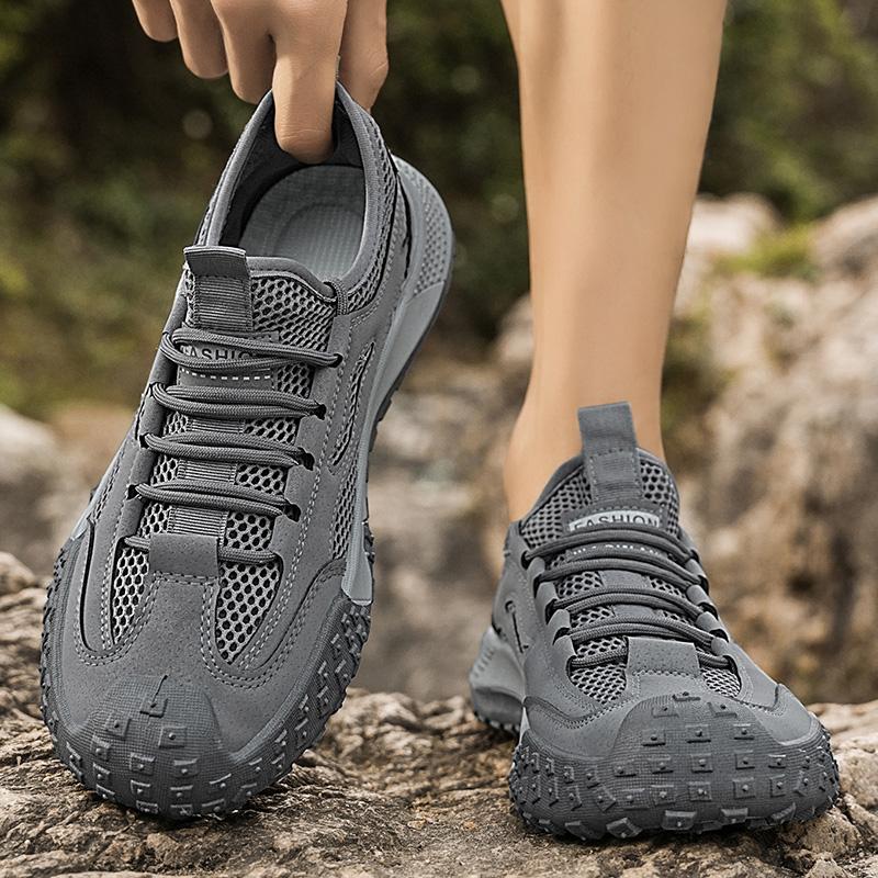 2026 New Summer Men's Breathable Mesh Sneakers All-Match Sports Running Shoes Soft Sole Casual Hiking Shoes