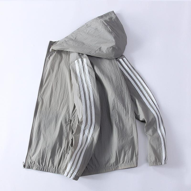 Летняя солнцезащитная куртка: Дышащая повседневная куртка-ветровка для мужчин - Модная верхняя одежда для улицы