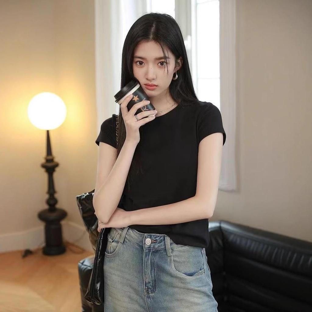 2025 Корейский стиль Приталенная однотонная футболка с коротким рукавом для женщин