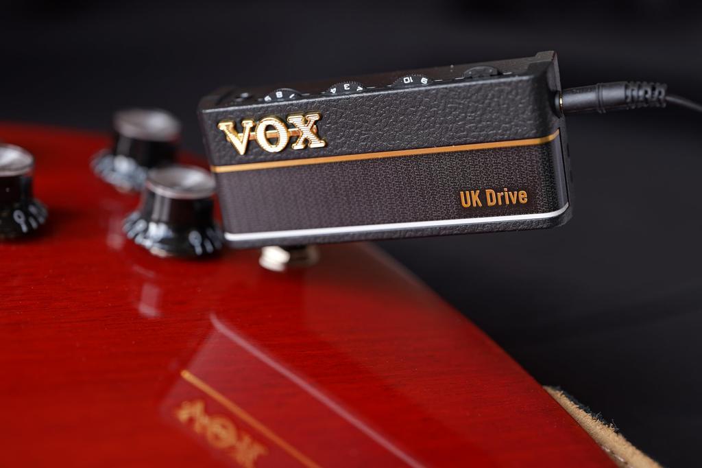 VOX Headphones Guitar Amplifier amPlug 3 UK Drive No Cables Required Plug Directly Into Your Guitar Perfect for Home Practice Battery Powered Effects