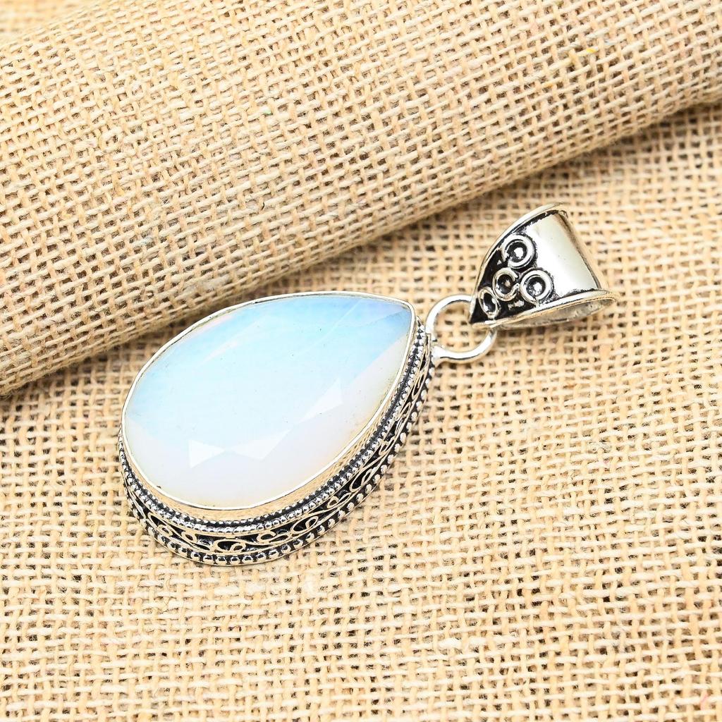 Ювелирные изделия из стерлингового серебра 925 пробы с молочным опалом ручной работы, прекрасный кулон для женщин
