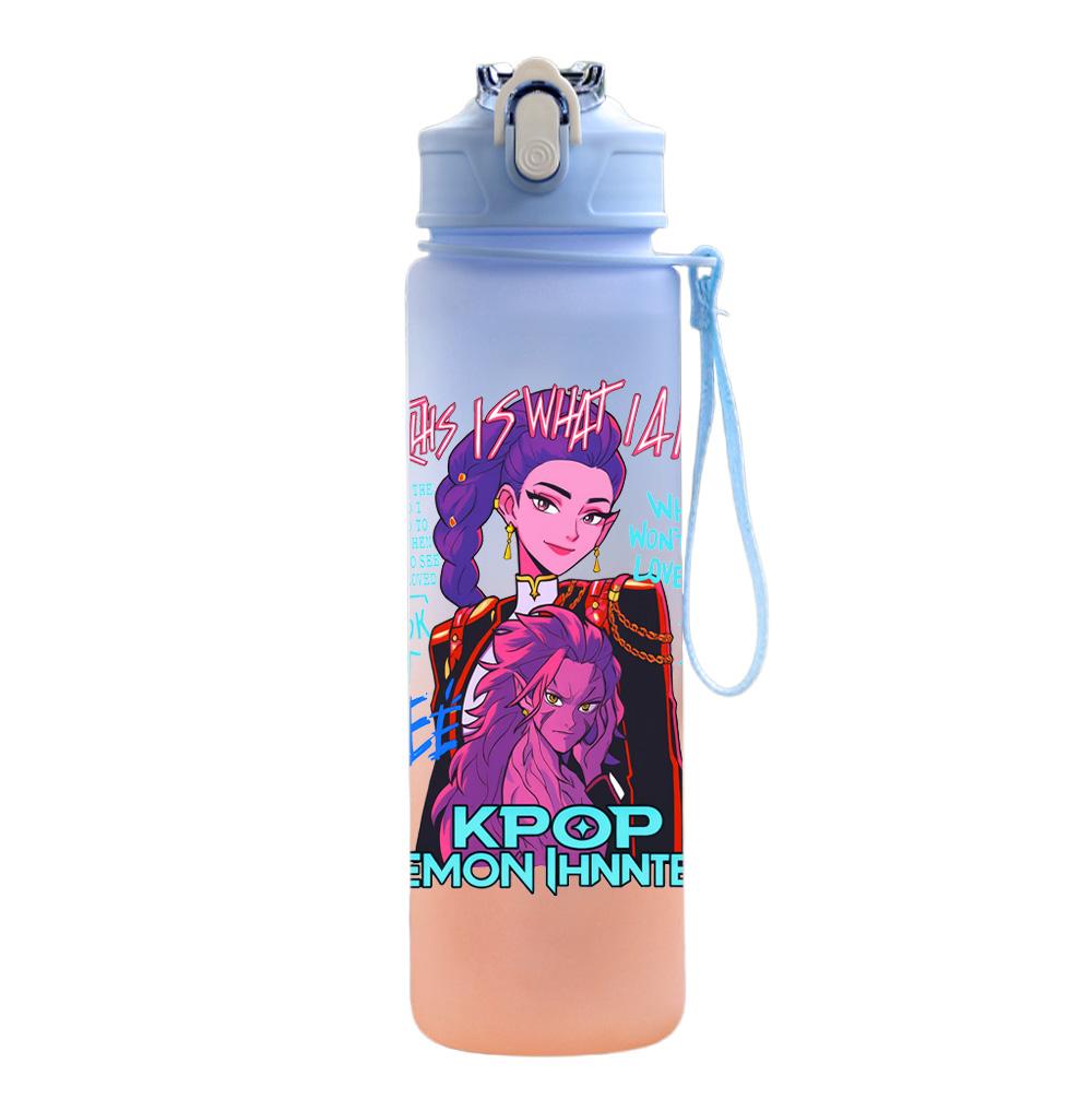 Бутылка для воды 750 мл с мультяшным K-pop принтом охотников на демонов, большая емкость, чашка для питья, портативная, для занятий спортом на открытом воздухе, детская, подарок для ребенка