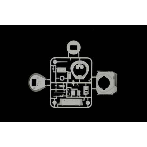 PLATZ Italeri 1/35 Scale WWII Italian Carlo Armato M14/40 Serie I Tank with Infantry Figure, Plastic Model Kit IT6543 (Tank)