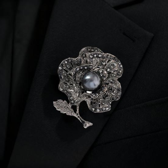 Retro Bow Brooch Rhinestone Black Faux Pearl Flower Brooch Pin Bow Lapel Pin Women Outfit Accessory for Sweaters Hats Coats