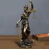 1 Piece of Resin Imitation Copper Goddess of Justice Ornaments, Retro Home Decoration Desk Ornaments European Style Creative Liv