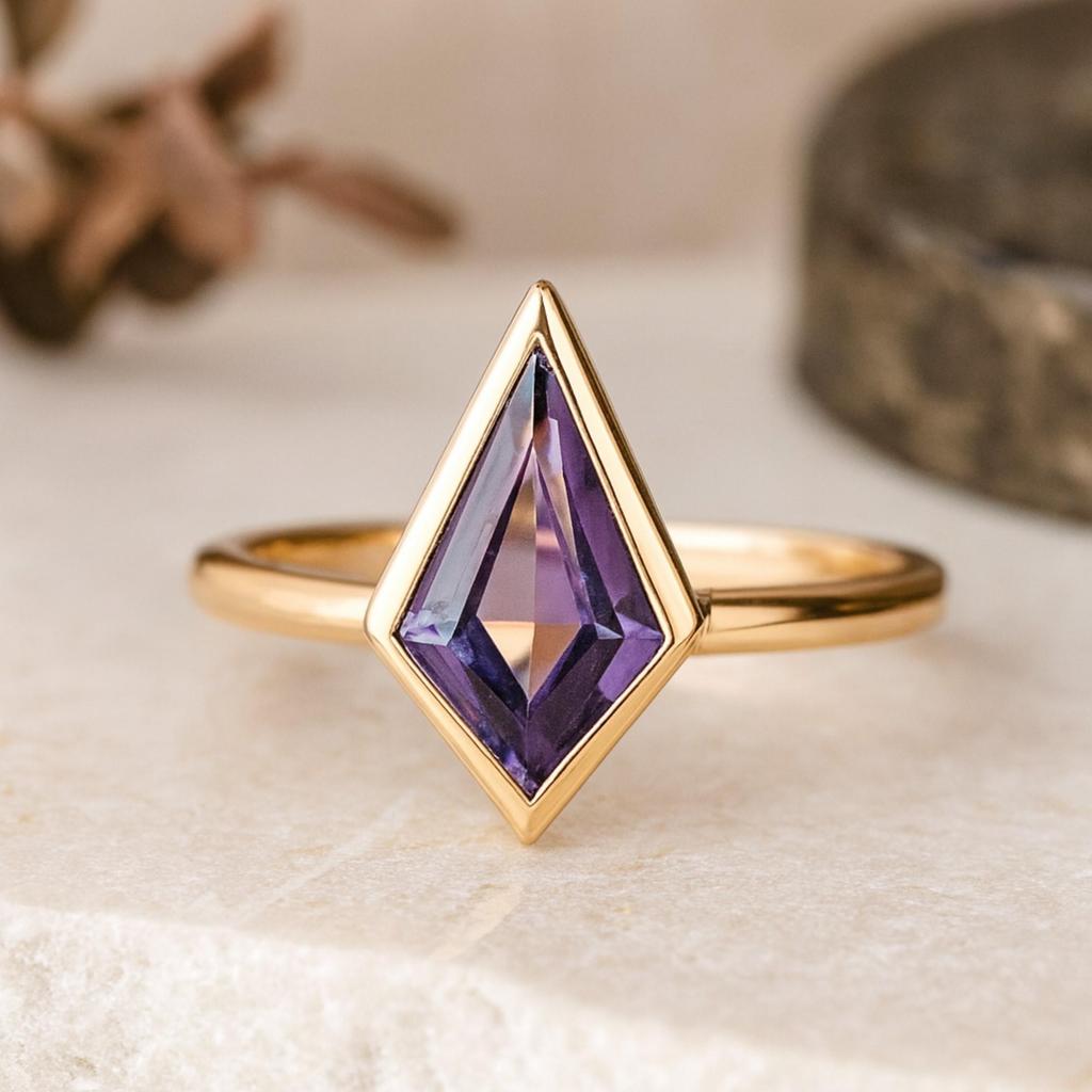 Kite Cut Amethyst Ring – Yellow Gold Plated 925 Sterling Silver Solitaire – February Birthstone Art Deco Minimalist Jewelry Gift for Her