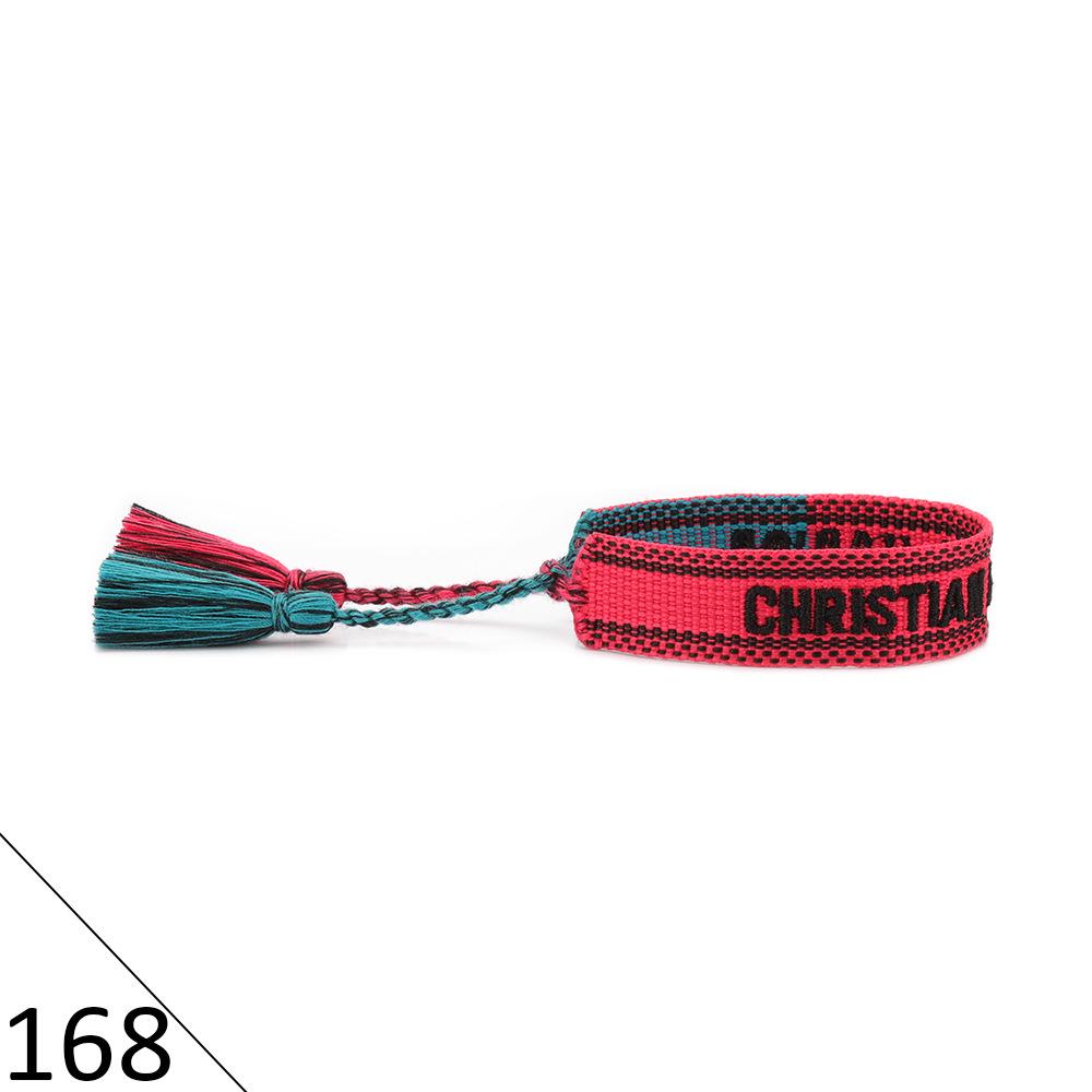 Браслет дружбы ручной работы с вышивкой и кисточками для женщин