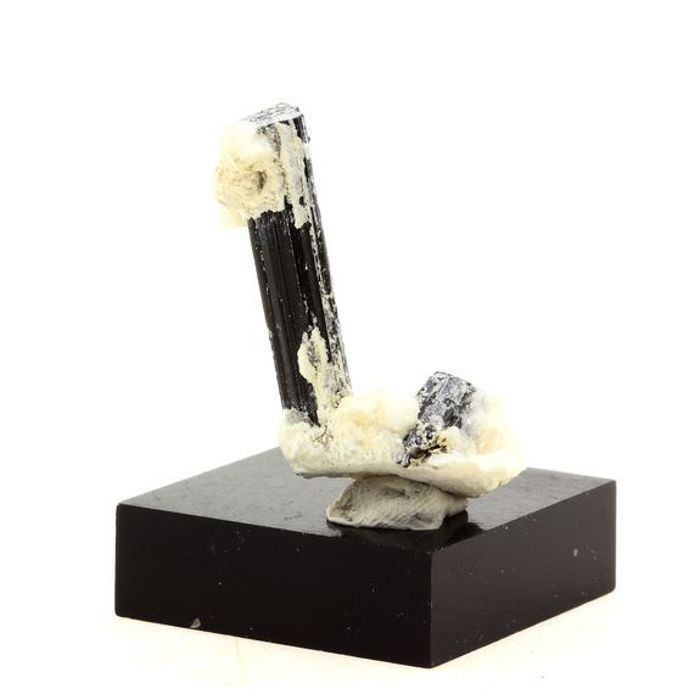 Pierres et Minéraux. Tourmaline Schorl. 24.0 ct. Shigar Valley, Skardu District, Pakistan.