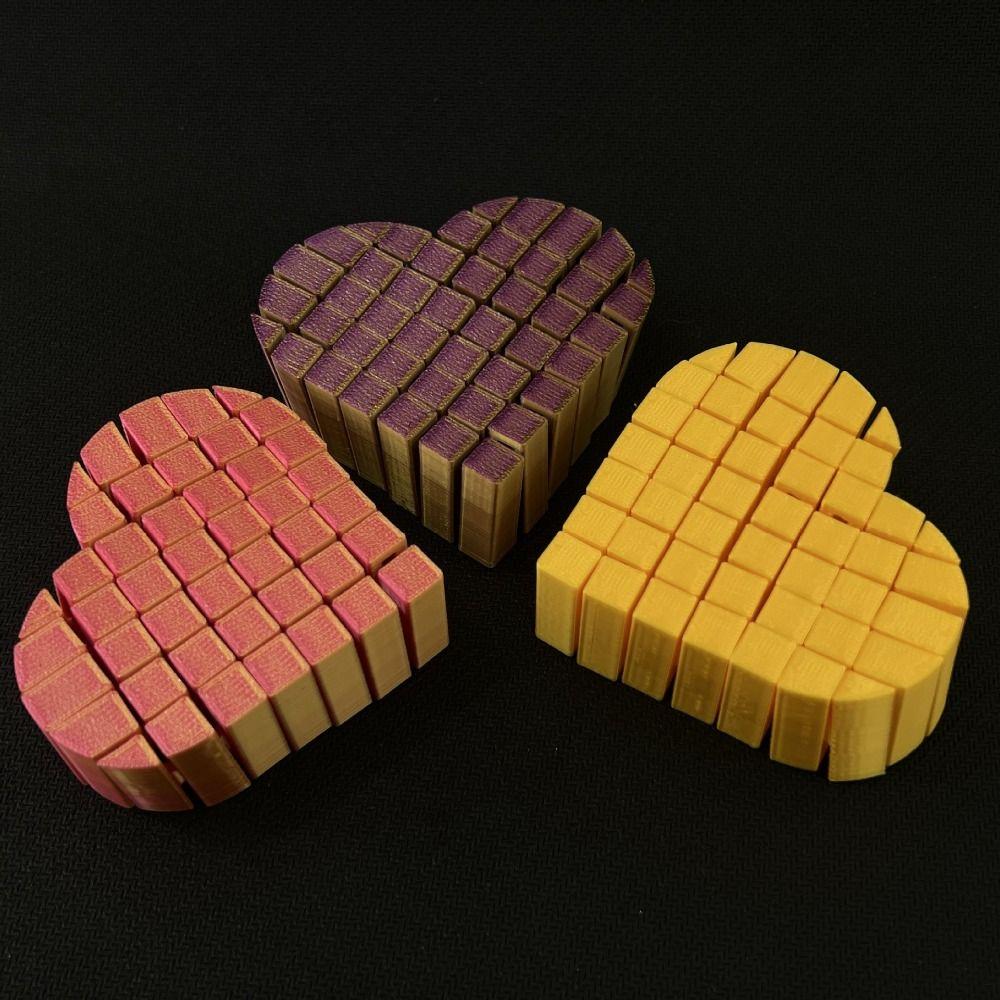 Fractal 3D Printed Pixel Heart Gifts AntiAnxiety Decompression Toy Heart Fidget Toys Kid/ Adult